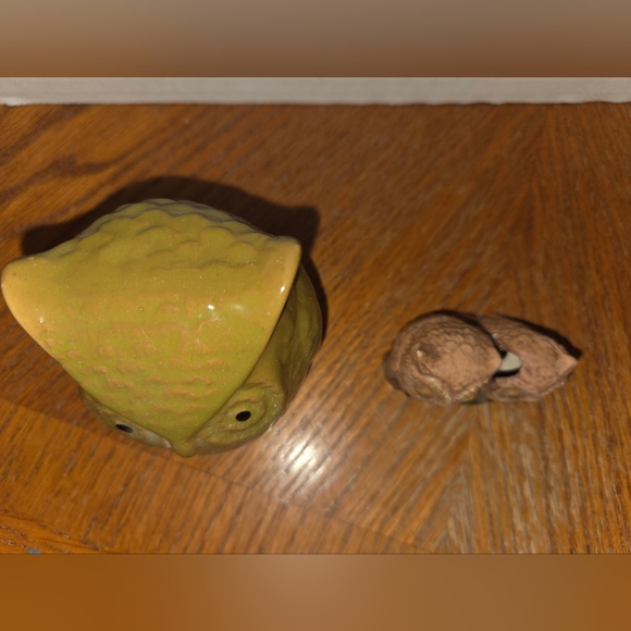 LOT OF TWO - OWL FIGURINES - PRE-OWNED - Picture 3 of 4